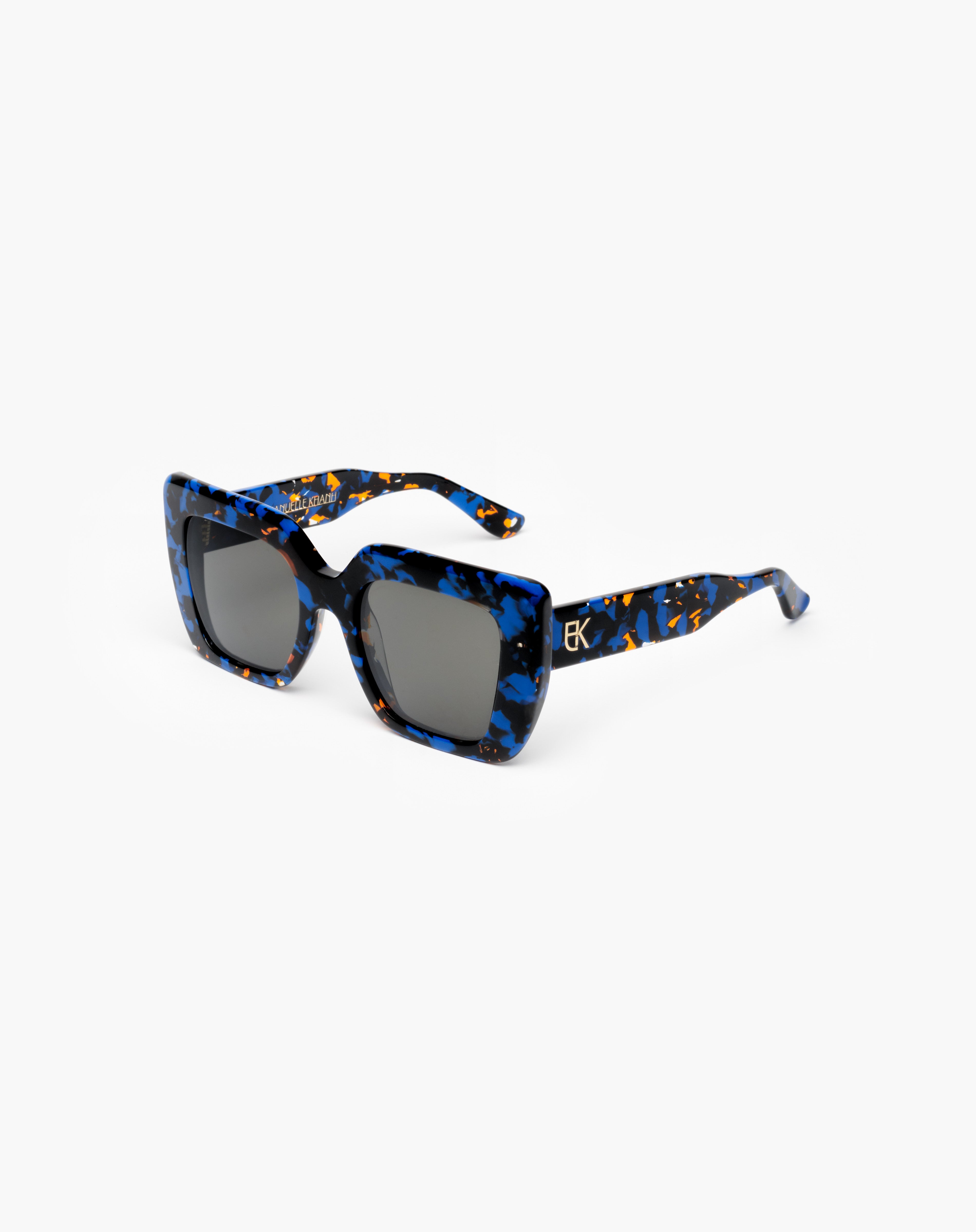 FOXEY⭐︎LUNETTE TOP Make their season shine with Max Optika ✨ 🔍 FENDI FE4172US